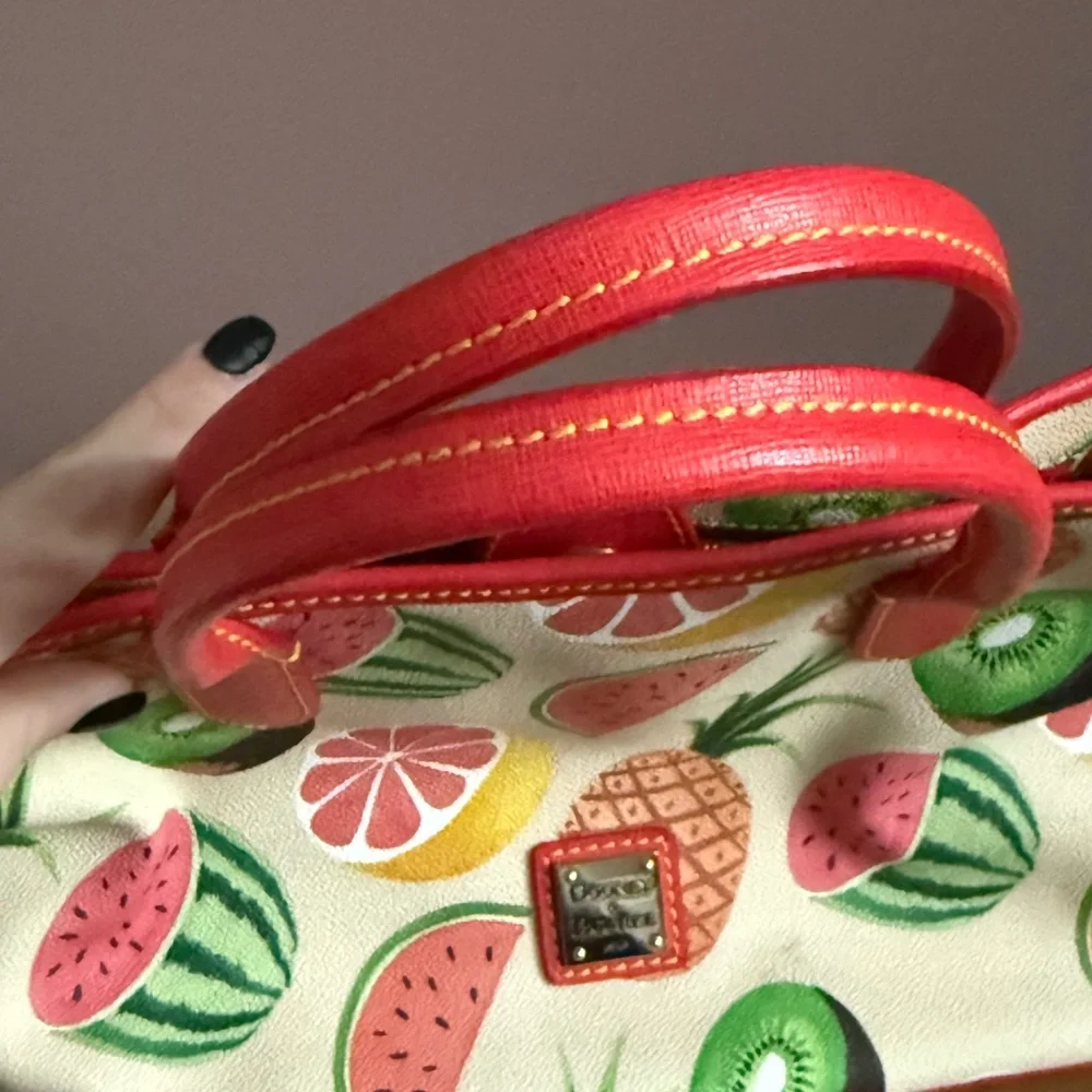Dooney & Bourke Tropical Fruit - Picture 4 of 13